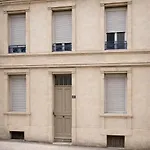 Sous Le Charme De Charles Sauna & Jacuzzi *