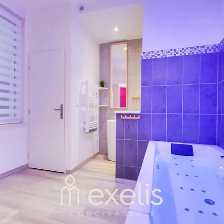 Apartment Charles Sous Le Charme
